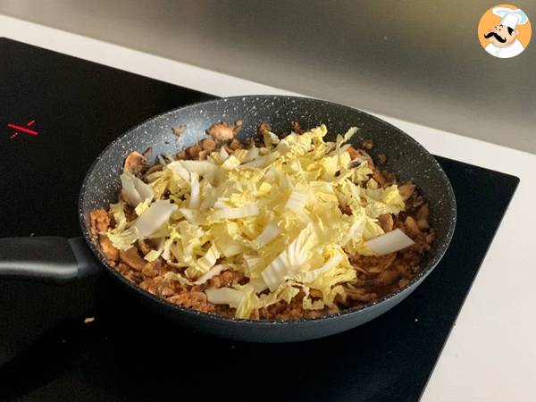 Wok z chińskim makaronem (warzywa i teksturowane białko sojowe) - Przygotowanie krok 3