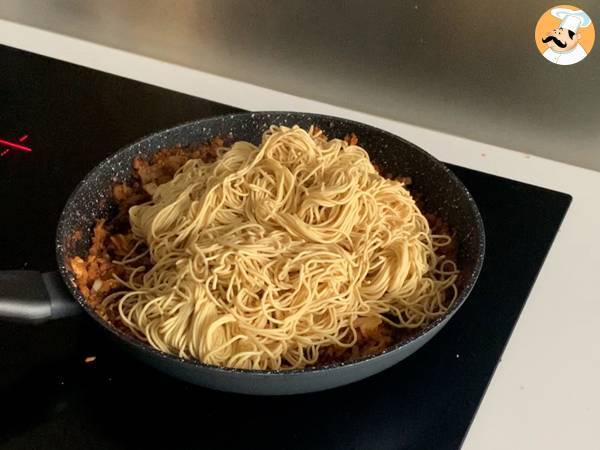 Wok z chińskim makaronem (warzywa i teksturowane białko sojowe) - Przygotowanie krok 4