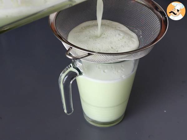 Szwajcarska lemoniada z mlekiem skondensowanym - Przygotowanie krok 3