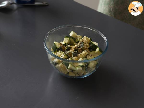 Jak ugotować cukinię we frytkownicy powietrznej? - Przygotowanie krok 2