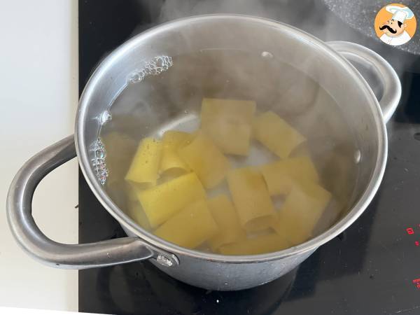 Makaron z ricottą i bazylią - Przygotowanie krok 1