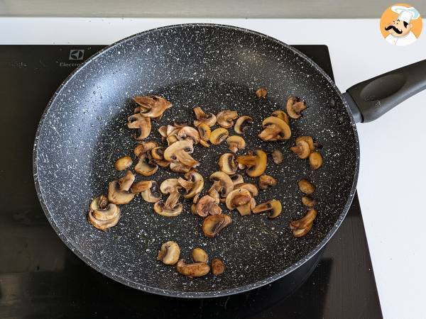 Gnocchi z groszku z sosem grzybowym - Przygotowanie krok 5
