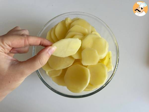 Zapiekanka ziemniaczana w frytkownicy powietrznej - Przygotowanie krok 1