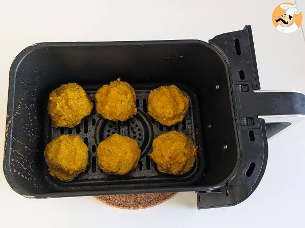 Dyniowe klopsiki w frytkownicy powietrznej - Przygotowanie krok 7