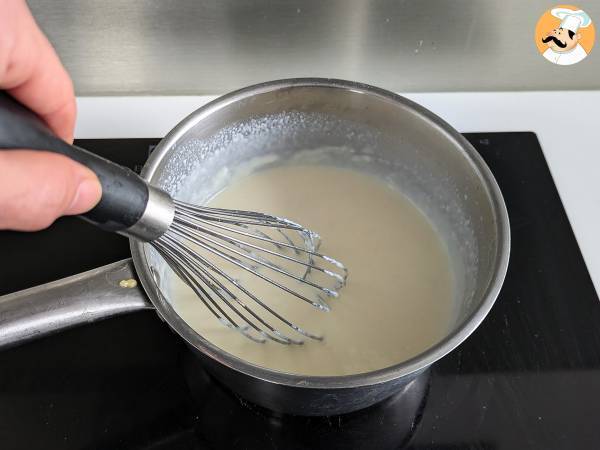 Cannelloni z pieczarkami i kiełbasą: bogate i smaczne pierwsze danie - Przygotowanie krok 2