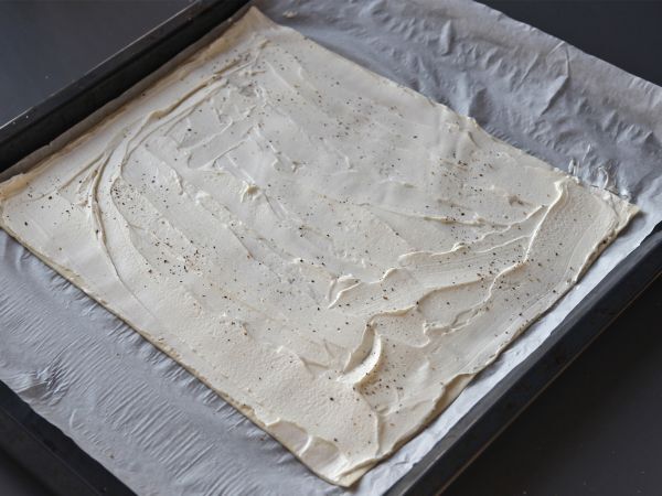 Szybkie i łatwe kąski z ciasta francuskiego na udany aperitif! - Przygotowanie krok 1