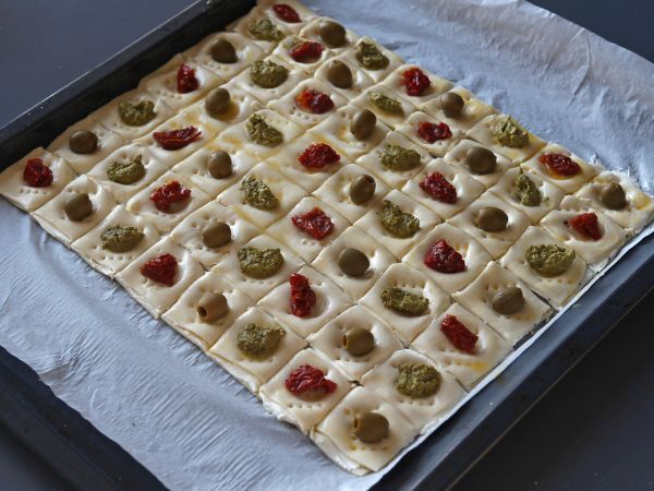 Szybkie i łatwe kąski z ciasta francuskiego na udany aperitif! - Przygotowanie krok 6