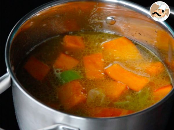 Zupa krem z dyni piżmowej - Przygotowanie krok 4