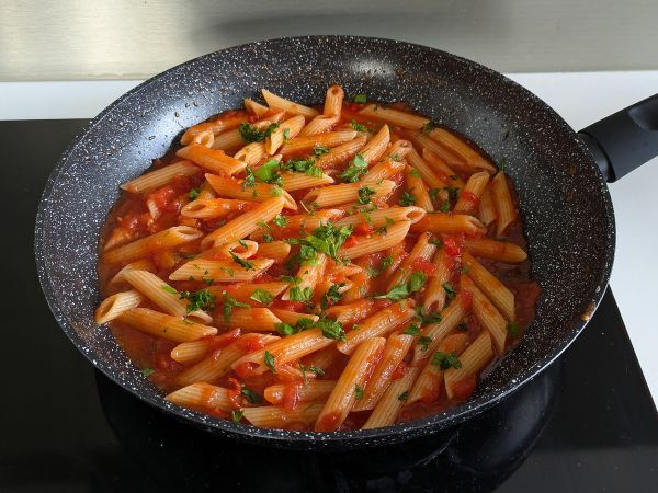 Penne all'arrabbiata: rozgrzewający włoski klasyk! - Przygotowanie krok 6