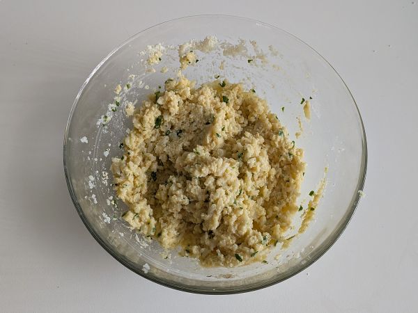 Klopsiki z kalafiora w frytkownicy powietrznej: ekonomiczny i wegetariański przepis - Przygotowanie krok 5