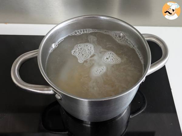Makaron z sosem oliwkowym: tani, smaczny i łatwy w przygotowaniu! - Przygotowanie krok 4
