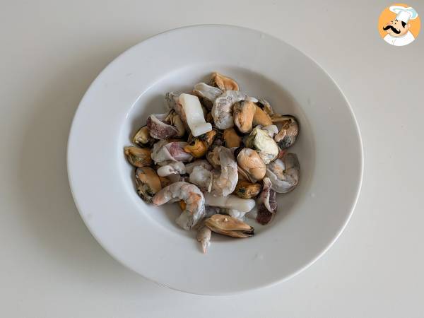 Mrożone risotto z owocami morza: idealne rozwiązanie na szybkie i smaczne danie - Przygotowanie krok 2