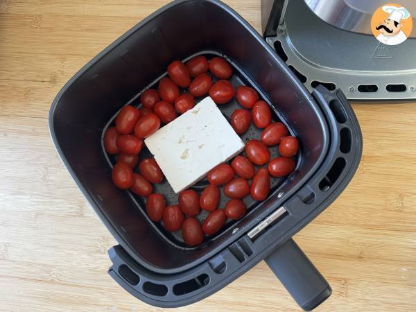 Pieczone gnocchi z fetą z Airfryer, super szybkie danie z pomidorkami koktajlowymi i fetą! - Przygotowanie krok 1