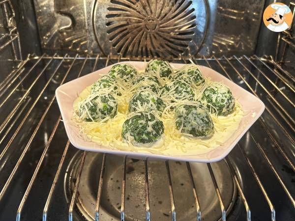 Malfatti ze szpinakiem i ricottą - prosty przepis na domowy makaron bez wyrabiania ciasta - Przygotowanie krok 8