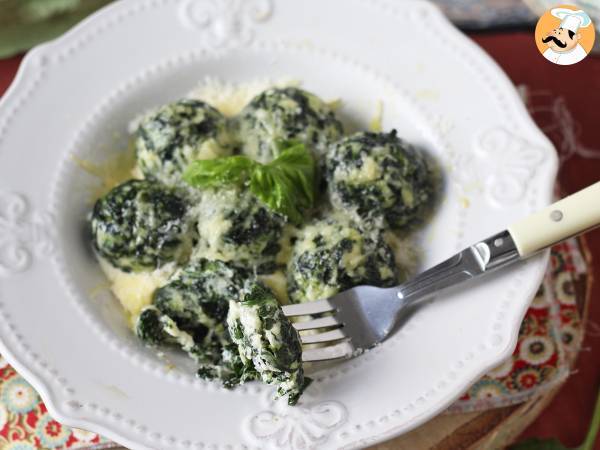 Malfatti ze szpinakiem i ricottą - prosty przepis na domowy makaron bez wyrabiania ciasta - Przygotowanie krok 9