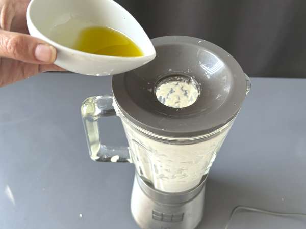 Andaluzyjskie Ajoblanco: zimna zupa, na którą zawsze masz ochotę latem - Przygotowanie krok 5