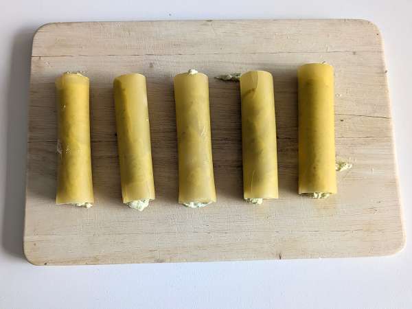 Kremowe pesto cannelloni au gratin: łatwy i smaczny przepis - Przygotowanie krok 5