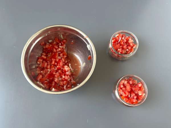 Huevos rancheros: kultowy i smaczny meksykański przepis - Przygotowanie krok 2