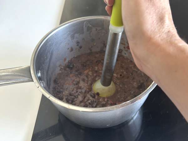 Huevos rancheros: kultowy i smaczny meksykański przepis - Przygotowanie krok 7