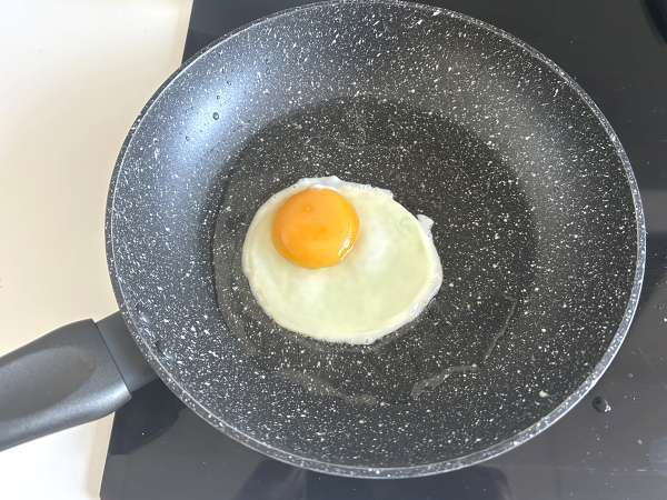 Huevos rancheros: kultowy i smaczny meksykański przepis - Przygotowanie krok 8