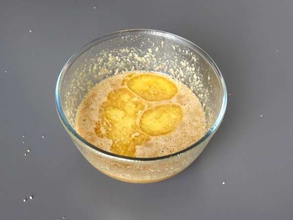 Super proste ciasto orzechowe z zaledwie 4 składników - Przygotowanie krok 4