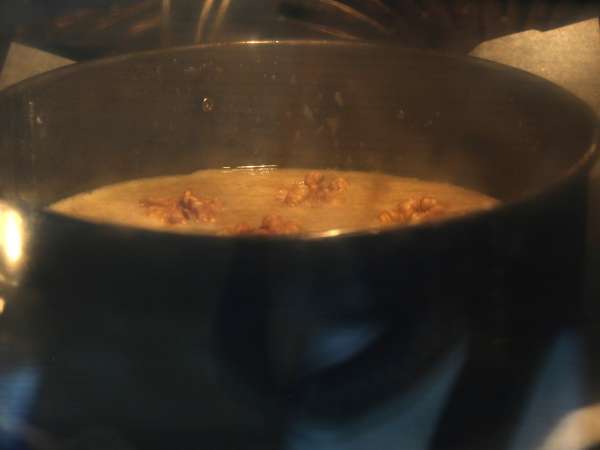 Super proste ciasto orzechowe z zaledwie 4 składników - Przygotowanie krok 6