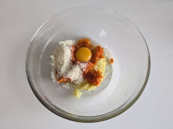 Domowe gnocchi dyniowe: miękkie, delikatne i idealne na jesień! - Przygotowanie krok 4