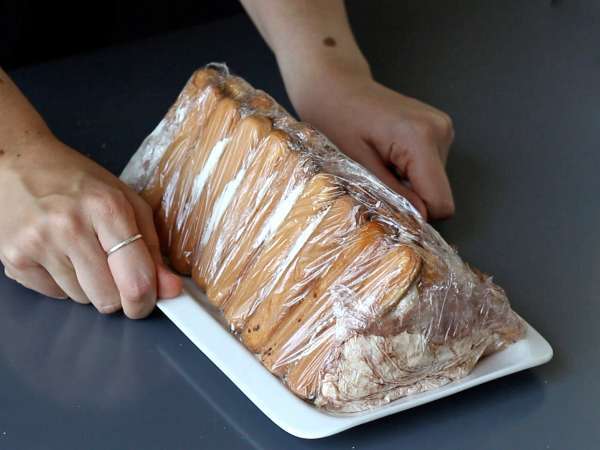 Kłoda w kształcie tiramisu bez formy dla miłośników kawy - Przygotowanie krok 9