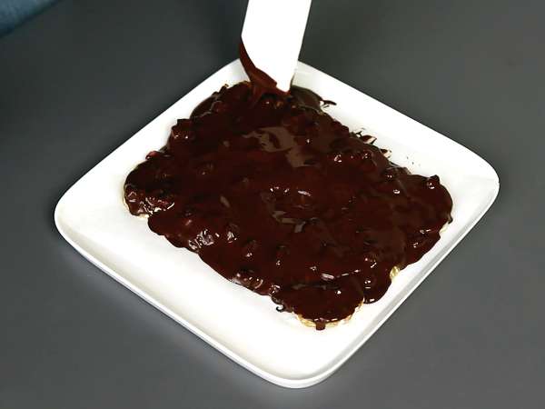 Baton czekoladowy z pistacjami i mandarynkami, idealny słodki przysmak na zimę! - Przygotowanie krok 7