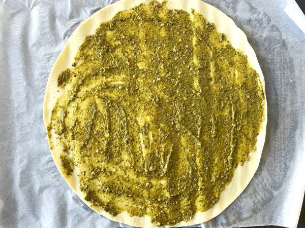 Paszteciki z mozzarellą i pesto z frytownicy powietrznej, gotowe w 15 minut! - Przygotowanie krok 1