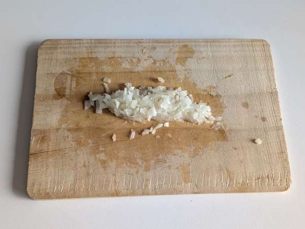 Miękkie klopsiki we frytkownicy: szybki i łatwy przepis z wołowiną - Przygotowanie krok 1