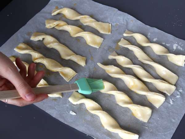 Serowe twisty w płatkach z Airfryer - Przygotowanie krok 5