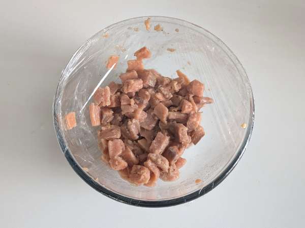 Lasagne z łososia z burratą i kremowymi, chrupiącymi pistacjami - Przygotowanie krok 2