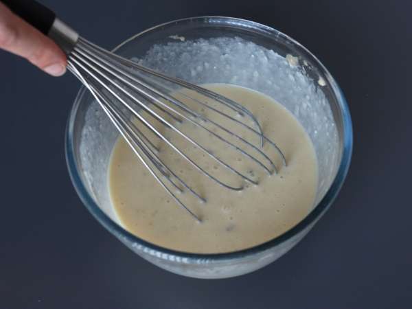 Wyśmienite babeczki z bananami i kawałkami czekolady - Przygotowanie krok 2