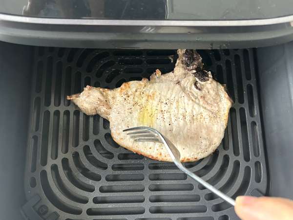 Jak przyrządzić kotlet schabowy w urządzeniu Airfryer? - Przygotowanie krok 3