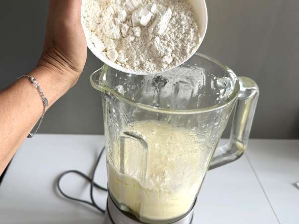 Ciasto sardynkowe: prosty, wilgotny i smaczny przepis - Przygotowanie krok 5