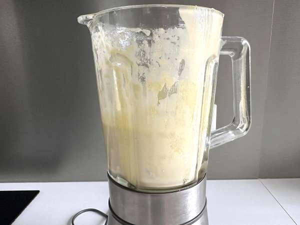 Ciasto sardynkowe: prosty, wilgotny i smaczny przepis - Przygotowanie krok 6