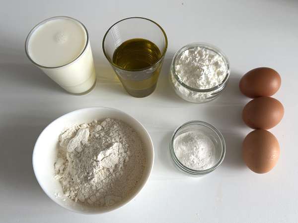 Pikantne ciasto w blenderze: szybkie, łatwe i bardzo wilgotne - Przygotowanie krok 1