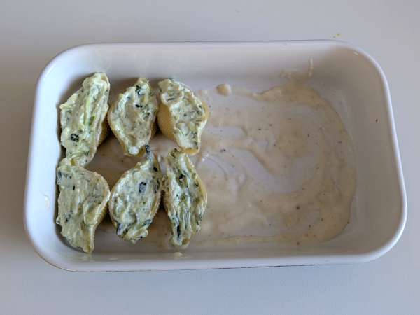 Conchiglioni nadziewane ricottą, cukinią i cytryną: kremowe i zapiekane w piekarniku - Przygotowanie krok 7