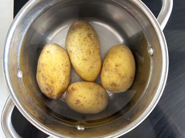 Jak gotować ziemniaki? - Przygotowanie krok 1
