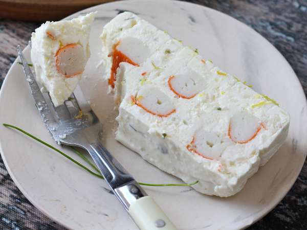 Terrina z surimi bez gotowania: łatwa do przygotowania zimna przystawka, idealna na lato - Przygotowanie krok 11