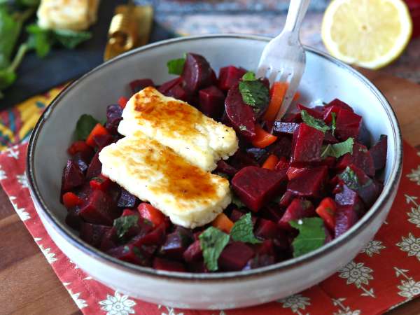 Sałatka z buraków z grillowanym halloumi - Przygotowanie krok 9