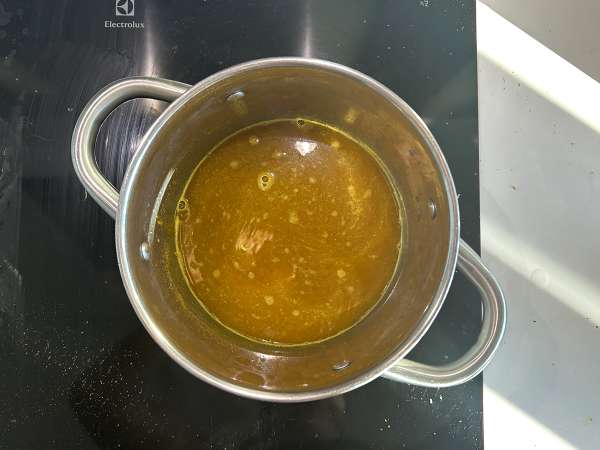 Curry z soczewicy koralowej z mlekiem kokosowym: prosty przepis na kremowe danie - Przygotowanie krok 4