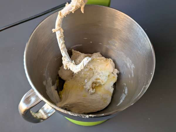 Rustykalna focaccia z cebulą i rozmarynem - Przygotowanie krok 4
