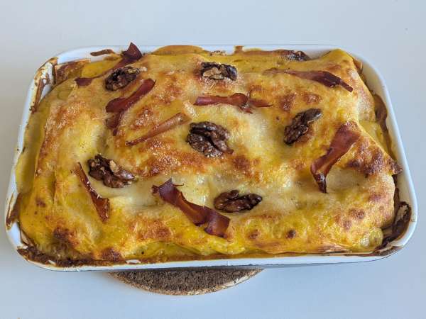 Kremowe i chrupiące lasagne z dynią, speckiem i orzechami - Przygotowanie krok 9