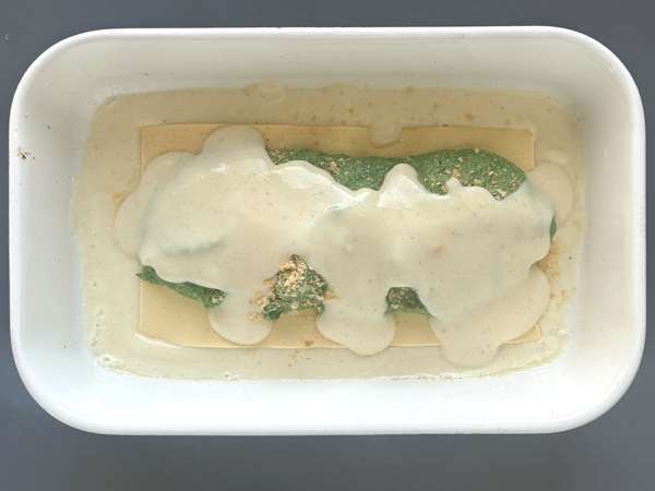 Wegetariańska lasagne ze szpinakiem i tofu z frytkownicy beztłuszczowej Air Fryer - Przygotowanie krok 7