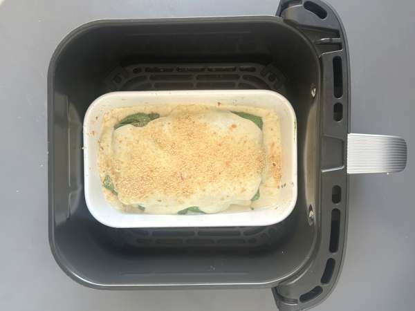 Wegetariańska lasagne ze szpinakiem i tofu z frytkownicy beztłuszczowej Air Fryer - Przygotowanie krok 9
