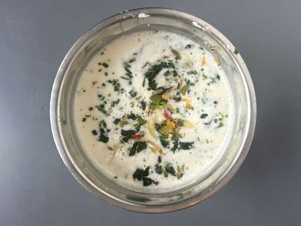Quiche bez ciasta z łososiem, szpinakiem i serkiem wiejskim - Przygotowanie krok 5