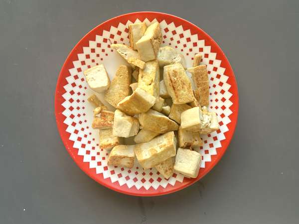 Palak tofu: indyjskie curry ze szpinakiem i tofu - Przygotowanie krok 6