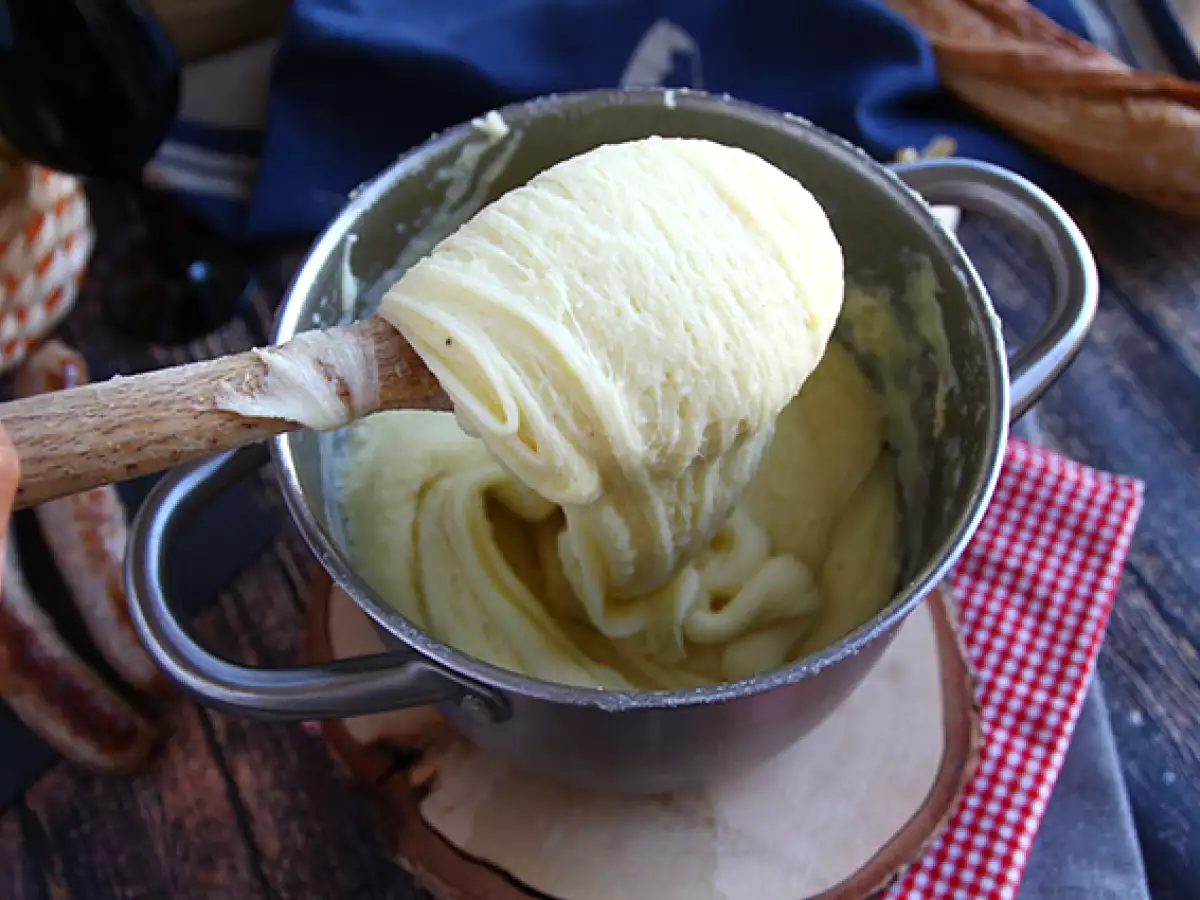 Aligot z kiełbaskami - zdjęcie 4